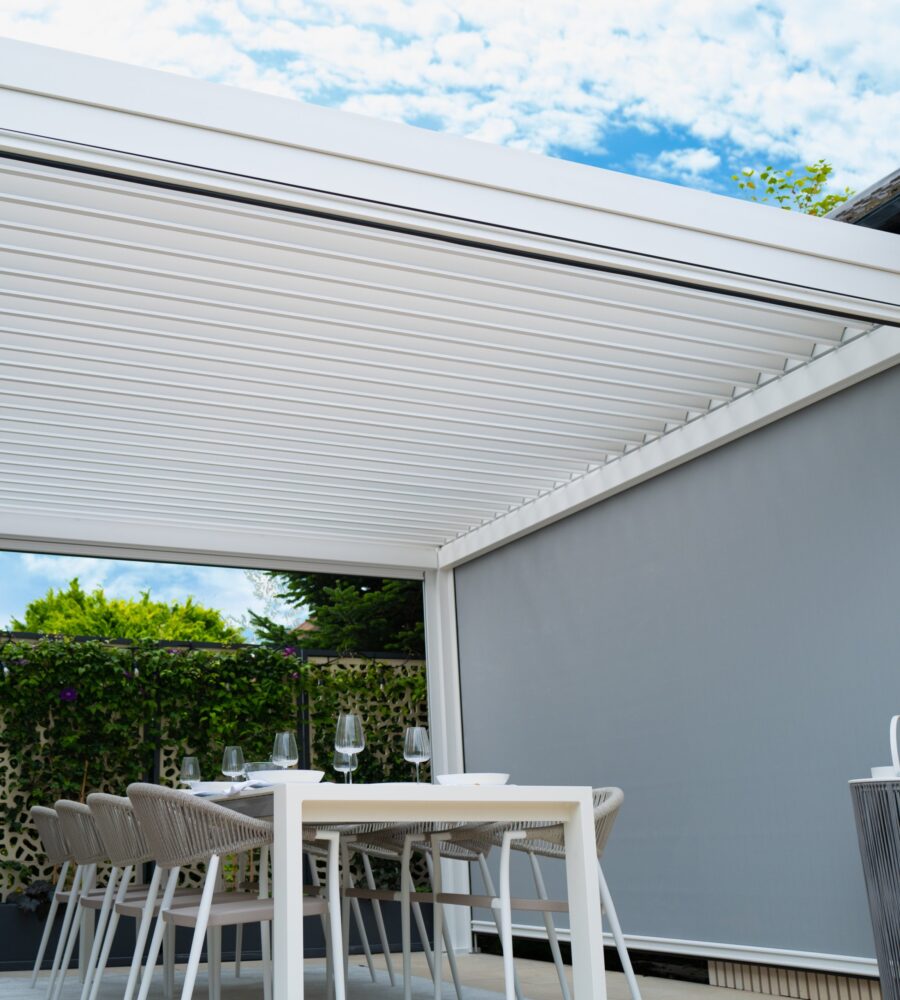 Sonnenrollo für Pergola von Mirador