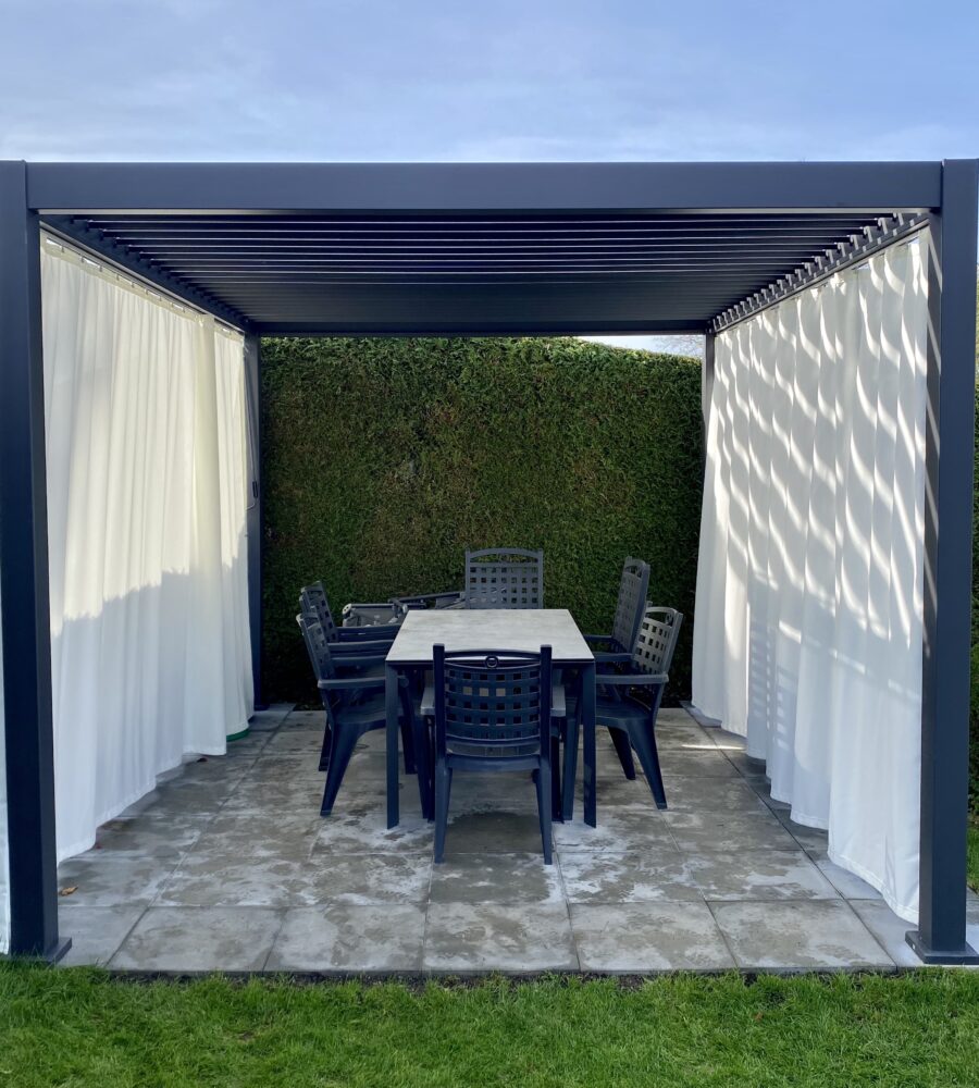 Vorhang für Pergola